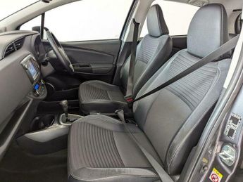 Toyota Yaris 1.5 VVT-h Excel E-CVT Euro 6 5dr (15in Alloy)