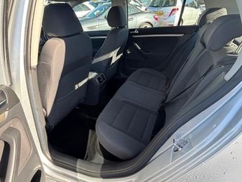 Volkswagen Golf MATCH TDI DSG DPF 105 AUTOMATIC-IMMACULATE CONDITION FOR ITS AGE