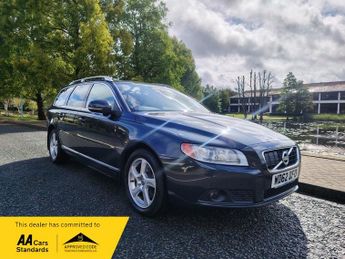 Volvo V70 2.4 D5 SE Lux Estate 5dr Diesel Geartronic Euro 5 (215 ps)