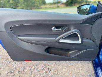 Volkswagen Scirocco R LINE TDI BLUEMOTION TECHNOLOGY DSG