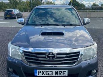 Toyota Hi Lux 3.0 D-4D Invincible 4WD Euro 5 4dr