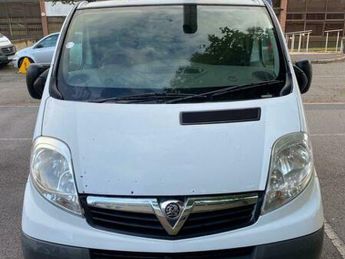 Vauxhall Vivaro 2.0 2700 CDTi FWD L1 4dr