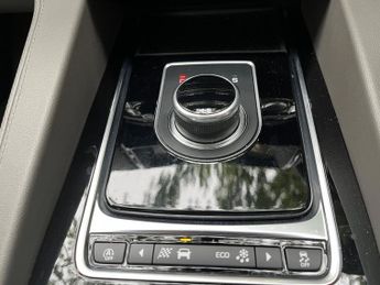 Jaguar F-Pace I PORTFOLIO AWD