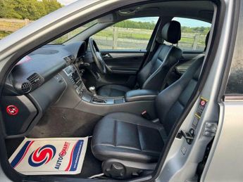 Mercedes-Benz C Class 1.8 C180 Kompressor Avantgarde SE 4dr