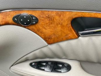 Mercedes-Benz E Class 1.8 E200 Kompressor Elegance 5dr