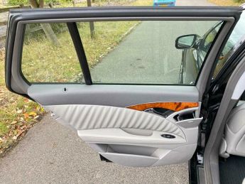 Mercedes-Benz E Class 1.8 E200 Kompressor Elegance 5dr