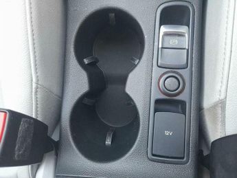 Audi Q3 2.0 TDI SE S Tronic quattro Euro 5 (s/s) 5dr