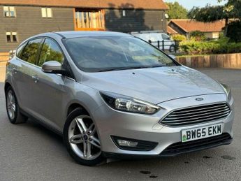 Ford Focus 1.0T EcoBoost Zetec Euro 6 (s/s) 5dr