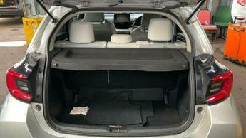 Toyota Yaris 1.5 VVT-h Excel E-CVT Euro 6 (s/s) 5dr