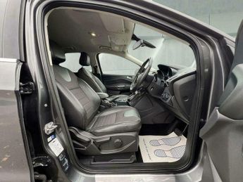 Ford Kuga 2.0 TDCi Titanium Powershift AWD Euro 6 (s/s) 5dr