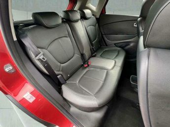 Renault Captur 1.2 TCe ENERGY Signature Nav Auto Euro 6 (s/s) 5dr