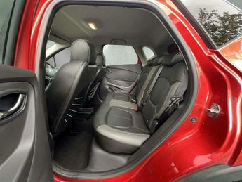 Renault Captur 1.2 TCe ENERGY Signature Nav Auto Euro 6 (s/s) 5dr