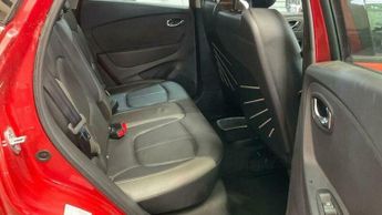 Renault Captur 1.2 TCe ENERGY Signature Nav Auto Euro 6 (s/s) 5dr