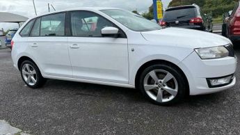 Skoda Rapid 1.6 TDI Elegance Euro 5 5dr