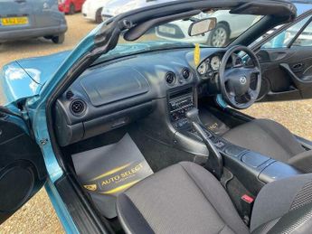 Mazda MX-5 1.8 2dr