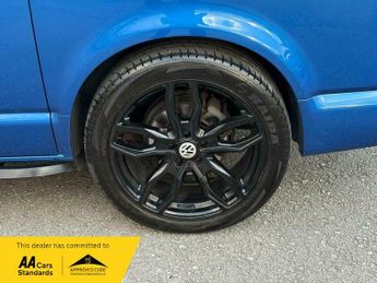 Volkswagen Transporter Shuttle 2.0 TDI SE DSG SWB Euro 6 (s/s) 5dr