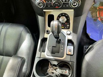 Land Rover Discovery 3.0 SD V6 Landmark LE CommandShift 4WD Euro 5 5dr