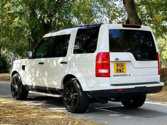 Land Rover Discovery 3.0 SD V6 Landmark LE CommandShift 4WD Euro 5 5dr