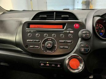 Honda Jazz 1.4 i-VTEC ES Hatchback 5dr Petrol Manual Euro 5 (99 ps)