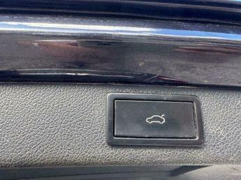 Skoda Superb 2.0 TDI Elegance DSG 4WD Euro 5 (s/s) 5dr