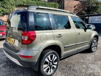 Skoda Yeti 2.0 TDI Laurin & Klement Outdoor DSG 4WD Euro 5 5dr