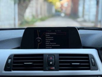 BMW 3 SERIES 2.0 320d SE Auto Euro 5 (s/s) 4dr