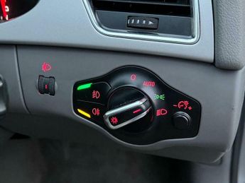 Audi A4 Avant 2.0 TFSI SE Multitronic Euro 5 5dr