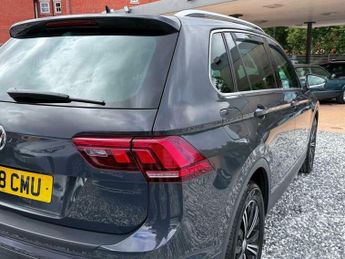 Volkswagen Tiguan 2.0 TDI SE DSG Euro 6 (s/s) 5dr