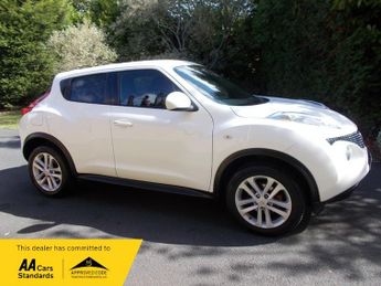Nissan Juke 1.6 Tekna SUV 5dr Petrol Manual Euro 5 (s/s) (117 ps)