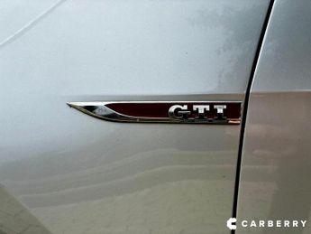 Volkswagen Golf GTI DSG