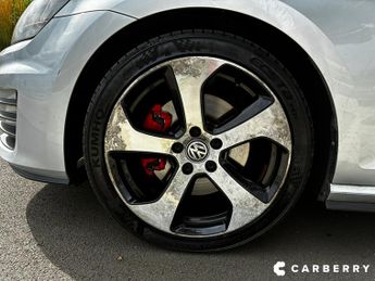 Volkswagen Golf GTI DSG