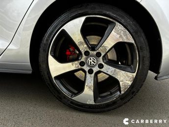 Volkswagen Golf GTI DSG