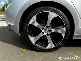 Volkswagen Golf GTI DSG