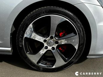 Volkswagen Golf GTI DSG