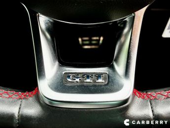 Volkswagen Golf GTI DSG