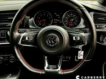 Volkswagen Golf GTI DSG