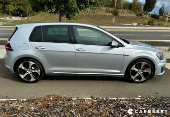 Volkswagen Golf GTI DSG