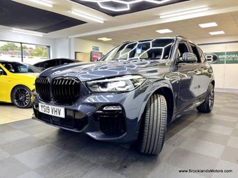 BMW X5 XDRIVE30d M SPORT [6X BMW SERVICES, PANORAMIC ROOF & 7 SEATER]