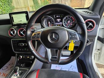 Mercedes CLA CLA45 AMG 4MATIC