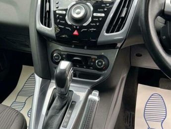 Ford Focus 1.6 Titanium Navigator Powershift Euro 5 5dr