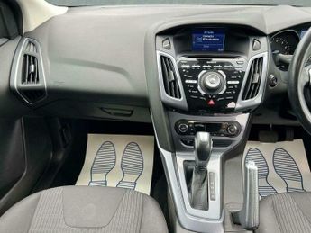 Ford Focus 1.6 Titanium Navigator Powershift Euro 5 5dr