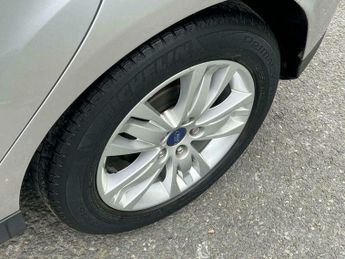 Ford Focus 1.6 Titanium Navigator Powershift Euro 5 5dr