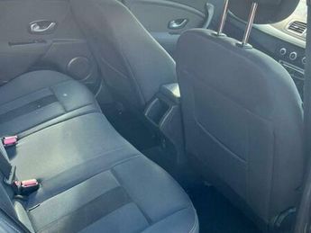 Renault Megane 1.6 16V Dynamique Euro 5 5dr