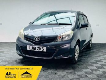 Toyota Yaris 1.33 Dual VVT-i TR Multidrive S Euro 5 5dr