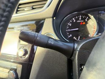 Nissan Qashqai 1.2 DIG-T N-Connecta XTRON 2WD Euro 6 (s/s) 5dr
