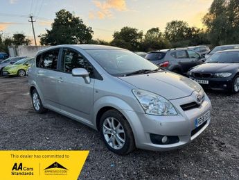 Toyota Corolla VERSO VVT-I SR