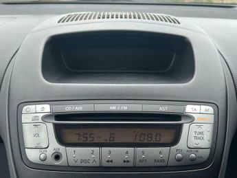 Toyota AYGO 1.0 VVT-i Platinum MultiMode Euro 4 5dr (AC)