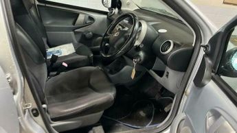 Toyota AYGO 1.0 VVT-i Platinum MultiMode Euro 4 5dr (AC)