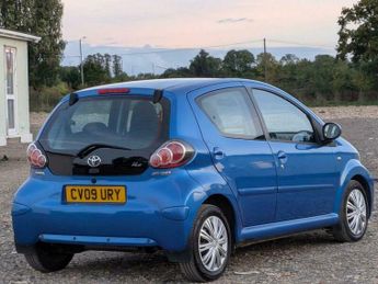 Toyota AYGO 1.0 VVT-i Blue MultiMode Euro 4 5dr