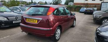 Ford Focus 1.6i 16v Ghia 5dr